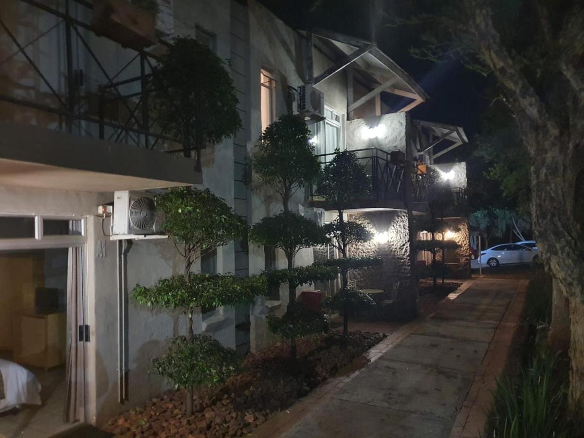 Villa Paradiso Hartbeespoort Luaran gambar