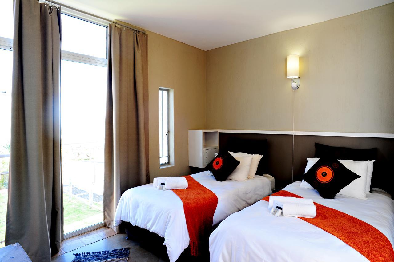 Villa Paradiso Hartbeespoort Luaran gambar